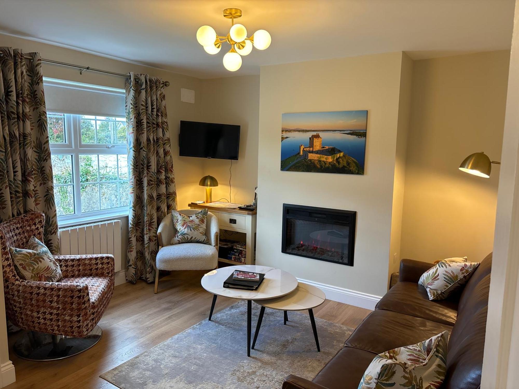 5 Bedroom Haven, On The Wild Atlantic Way *